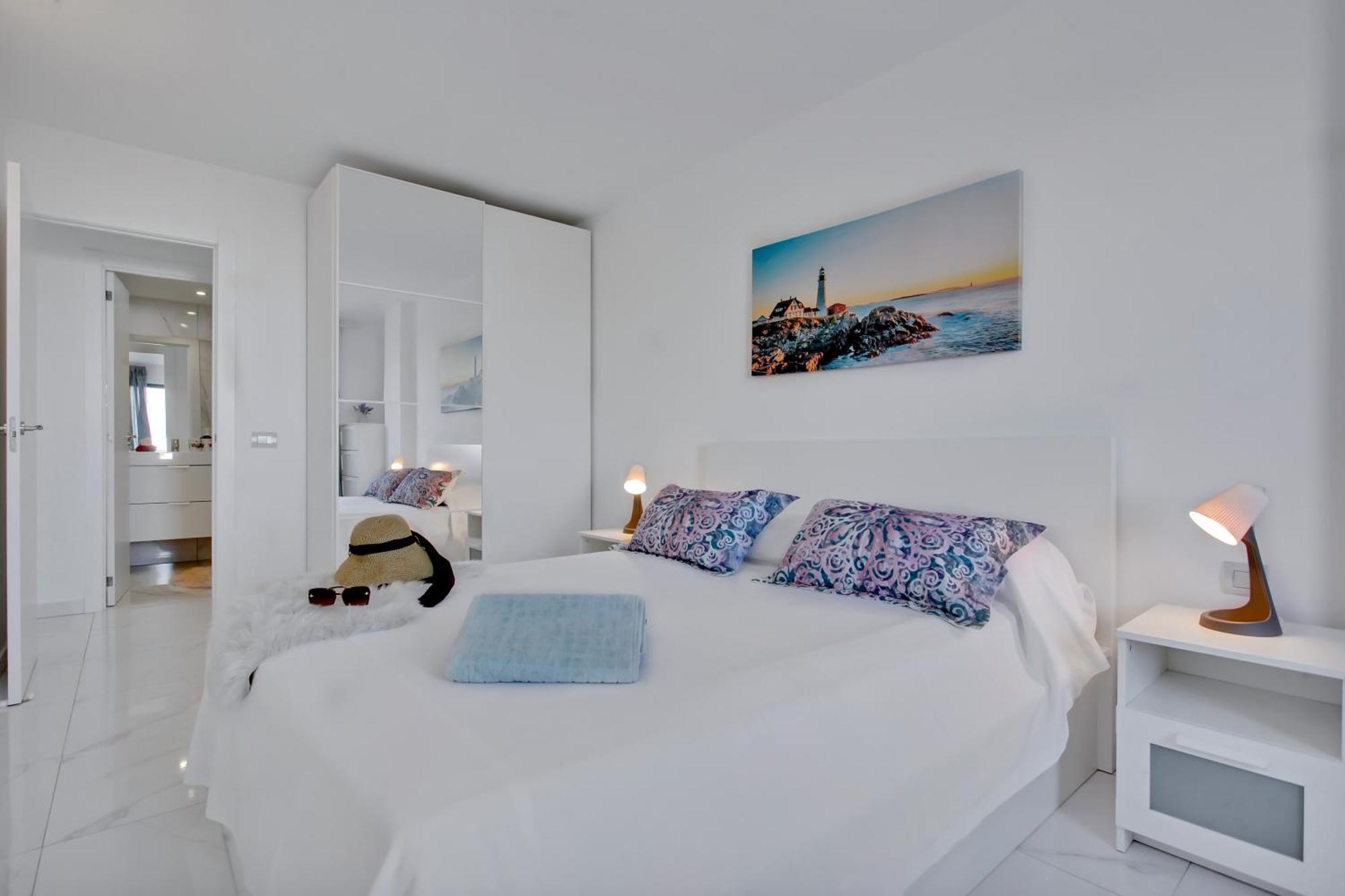Paradise Luxury Apartment Плайя-Параисо Экстерьер фото